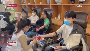 Sôi nổi ngày ''Chủ nhật đỏ'' ở các địa phương