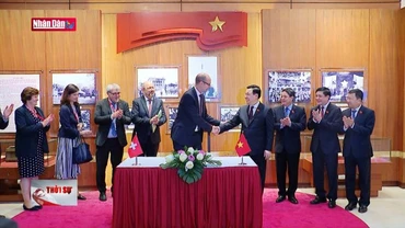 Chủ tịch Hội đồng Quốc gia Thụy Sỹ thăm chính thức Việt Nam