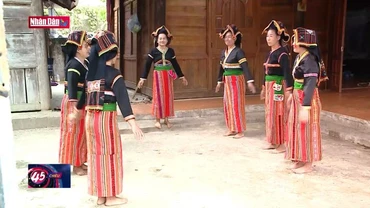Câu chuyện văn hóa: Nâng cao chất lượng đời sống văn hóa cho đồng bào dân tộc thiểu số ít người