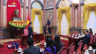 Tôn vinh đóng góp của già làng, trưởng bản, người có uy tín