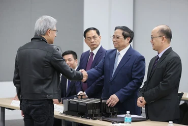 Thủ tướng Phạm Minh Chính đã tới thăm, làm việc tại Công ty Nvidia ở thung lũng Silicon (California). (Ảnh: DƯƠNG GIANG)