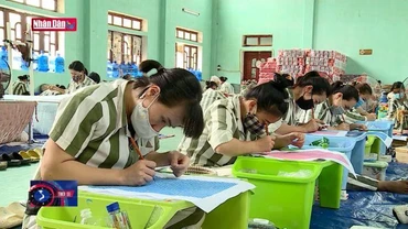 Hơn 2.400 phạm nhân được đặc xá dịp 2/9