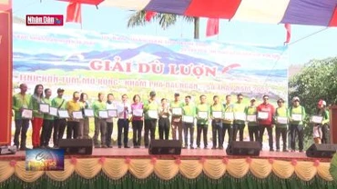 Hơn 120 phi công tham gia giải dù lượng ''Khám phá đại ngàn'' tại Kon Tum