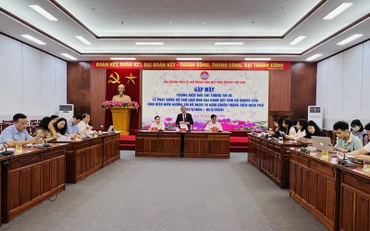 Toàn cảnh cuộc họp báo.