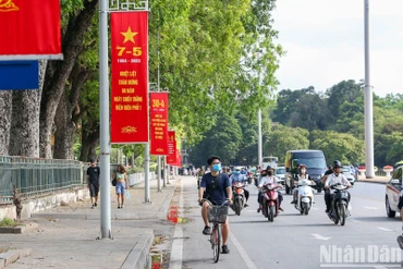 Khu vực Hà Nội không mưa, trưa chiều trời nắng. (Ảnh minh họa)