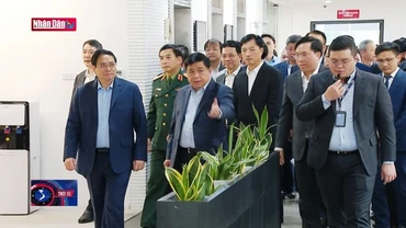 Thủ tướng thăm và làm việc với Trung tâm Đổi mới sáng tạo quốc gia