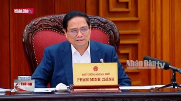 Đẩy mạnh phân cấp, phân quyền và cắt giảm thủ tục hành chính