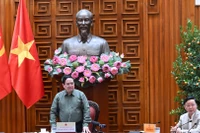 Thủ tướng Phạm Minh Chính chủ trì cuộc họp với các bộ, ngành bàn giải pháp khắc phục sự cố cầu sông Lô ở xã Đoan Hùng, tỉnh Phú Thọ.