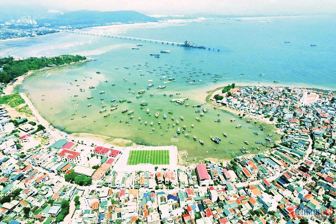 Xung Đột Trung Đông Đẩy Giá Năng Lượng, Việt Nam Khẩn Trương Xây Kho Dự Trữ Chiến Lược