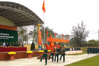 Lực lượng vũ trang tỉnh Quảng Bình ra quân huấn luyện năm 2025.