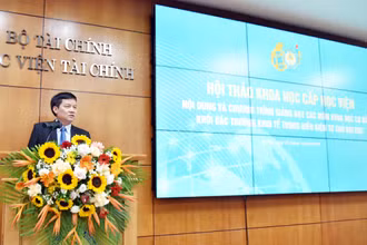 PGS, TS. Nguyễn Mạnh Thiều – Phó Giám đốc Học viện Tài chính phát biểu đề dẫn khai mạc.