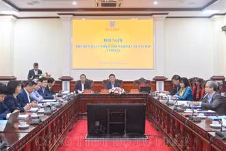 Các đại biểu dự Hội nghị tại điểm cầu Bộ Tư pháp. 