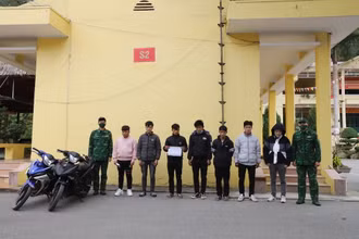 Nhóm đối tượng tổ chức đưa người nước ngoài nhập cảnh trái phép vào Việt Nam bị lực lượng Bộ đội Biên phòng Quảng Ninh bắt giữ.