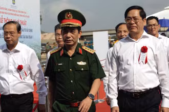 Đại tướng Phan Văn Giang, Bộ trưởng Quốc phòng tham dự Lễ thông xe Dự án thành phần 3 cao tốc Biên Hòa-Vũng Tàu.