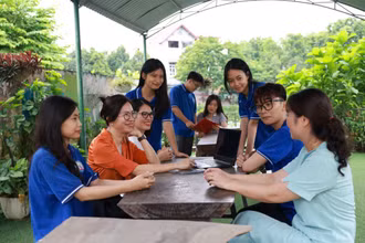 Một buổi khai vấn tâm lý cho học sinh trường THPT Kim Ngọc.