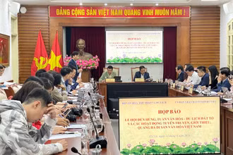 Họp báo thông tin về Lễ hội Đền Hùng.