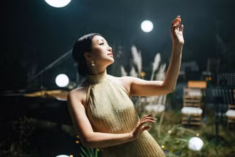 Ca sĩ Phạm Thu Hà tại trường quay Live Studio Session. (Ảnh: Ban tổ chức cung cấp)