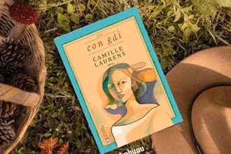 Cuốn “Con gái - Fille”.(Ảnh: Nhà xuất bản Phụ nữ Việt Nam)