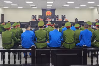 Phiên tòa xét xử vụ án Mua bán trái phép chất ma túy tại Tòa án nhân dân thành phố Hà Nội. (Ảnh minh họa/KHẢI HOÀN)