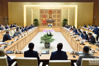 Quang cảnh buổi làm việc.