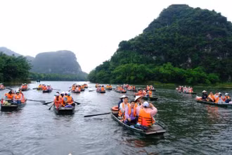 Du lịch nội địa vượt mức trước đại dịch (Ảnh: TCDL)
