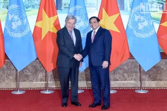 Thủ tướng Phạm Minh Chính và Tổng Thư ký Liên hợp quốc António Guterres trong khuôn khổ chuyến thăm chính thức của Tổng Thư ký tới Việt Nam, tháng 10/2022. (Ảnh: TRẦN HẢI)