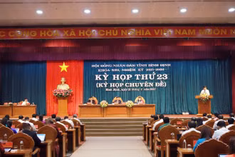 Toàn cảnh kỳ họp.