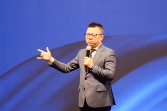 Ứng dụng công nghệ trong sản xuất truyền thông: Xu hướng tất yếu của thời đại số