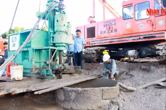 [Video] Đồng Tháp: Toàn cảnh nỗ lực giải cứu cháu bé sáng 4/1