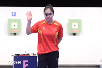 Trịnh Thu Vinh xuất sắc giành vé vào chung kết 25m súng ngắn nữ. (Ảnh: Hoàng Linh/TTXVN)