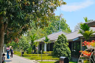 Một góc khu du lịch Yên Trung, huyện Yên Định.