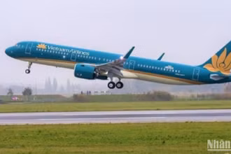 Trong ngày 7/5, hãng hàng không Vietnam Airlines đã chủ động thay đổi lộ trình thay đổi 1 số chuyến bay nhằm tránh bay qua không phận Pakistan.