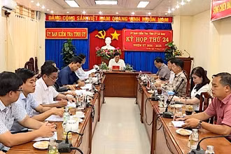 Ủy ban kiểm tra Tỉnh ủy Cà Mau họp Thông báo kết luận kỳ họp lần thứ 24 liên quan đến các các dự án/gói thầu của AIC.