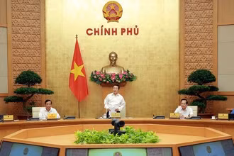 Phó Thủ tướng Trần Hồng Hà chủ trì phiên họp thứ 18 của Ủy ban Quốc gia về người cao tuổi. (Ảnh: VGP)
