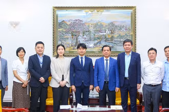 Thứ trưởng Nguyễn Bá Hoan tiếp Phó Trưởng đại diện Cơ quan Hợp tác quốc tế Nhật Bản tại Việt Nam Kubo Yoshitomo. (Ảnh: Molisa)