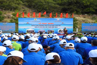 Quang cảnh buổi Lễ phát động.