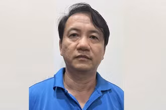 Bị can Phương Hoàng Kim.