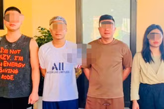 Bốn đối tượng trong nhóm mua bán người bị bắt giữ.