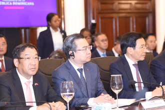 Bộ trưởng Xây dựng Nguyễn Thanh Nghị tại Hội đàm giữa Thủ tướng Phạm Minh Chính và Tổng thống Cộng hòa Dominica.