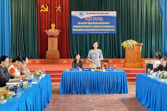 Trung ương Hội Liên hiệp Phụ nữ Việt Nam kiểm tra Dự án 8 tại xã Tràng Xá, huyện Võ Nhai (Thái Nguyên).