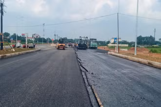 Nằm bên đường vành đai 5 vùng Thủ đô Hà Nội, Cụm Công nghiệp Hạnh Phúc-Xuân Phương cần sớm hoàn thiện để thu hút đầu tư.