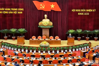Tổng Bí thư Nguyễn Phú Trọng phát biểu bế mạc hội nghị. (Ảnh: ĐĂNG KHOA)