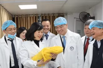 Bộ Y tế đề xuất kéo dài thời gian nghỉ thai sản đối với phụ nữ sinh con thứ hai lên 7 tháng. (Ảnh: Bộ Y tế)
