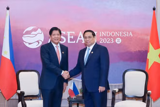 Thủ tướng Phạm Minh Chính và Tổng thống Philippines Ferdinand Romualdez Marcos Jr. (Ảnh: Nhật Bắc)