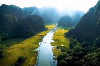 Quần thể di sản thiên nhiên Tràng An.