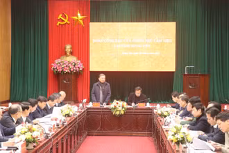 Đại tướng Tô Lâm, Ủy viên Bộ Chính trị, Bộ trưởng Công an, Trưởng đoàn công tác Chính phủ làm việc với tỉnh Hưng Yên.