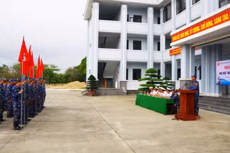 Quang cảnh buổi phát động tại Trung tâm Bảo đảm kỹ thuật, Vùng 3 Hải quân.