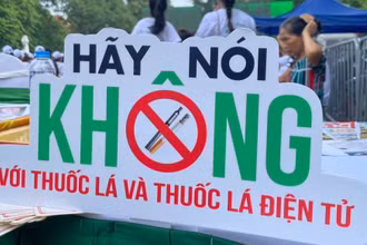 Cảnh báo tác hại của thuốc lá thế hệ mới đến sức khỏe giới trẻ