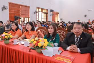 Các đại biểu tham dự lễ phát động.