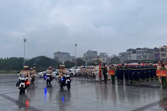 Công an tỉnh Hải Dương ra quân trấn áp tội phạm trong dịp Tết Dương lịch và Tết Nguyên đán.